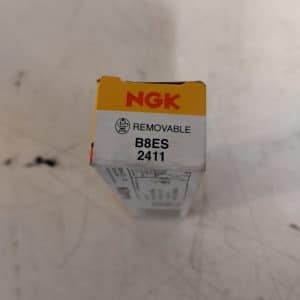 NGK, B8ES, 2411